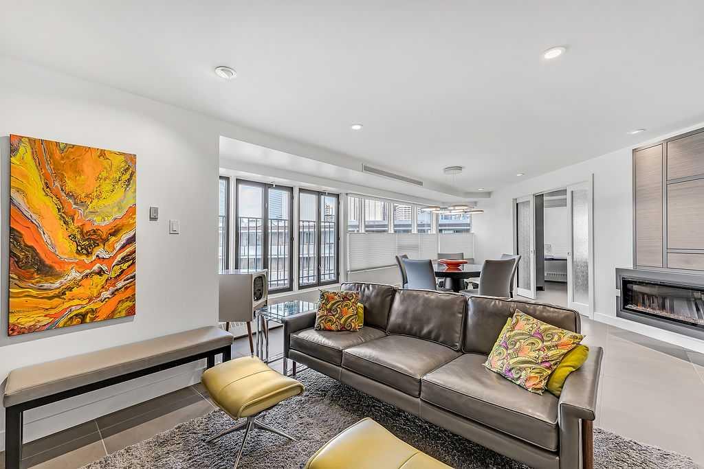 720 13 Avenue SW, #830