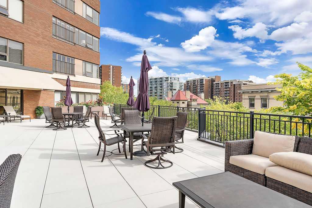 720 13 Avenue SW, #830