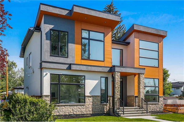 6028 33 Avenue NW, Calgary