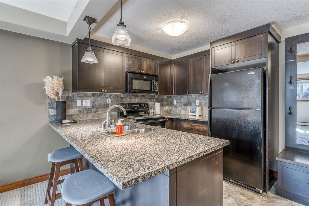 315 50 Avenue SW, #113