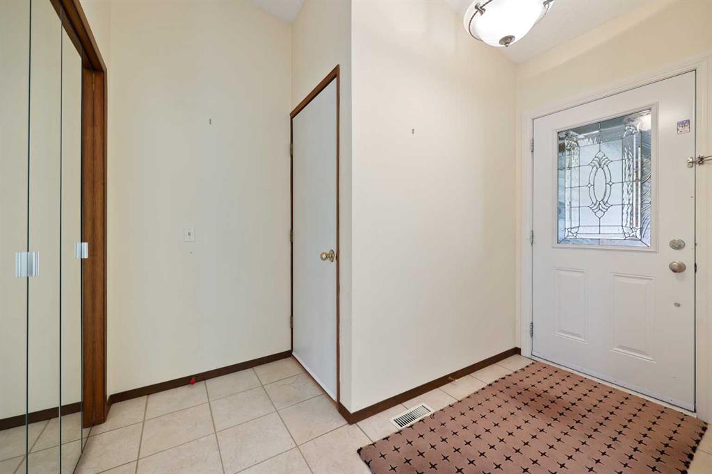 356 Ranchridge Court NW