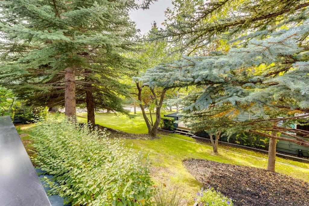 2200 Varsity Estates Drive NW, #10