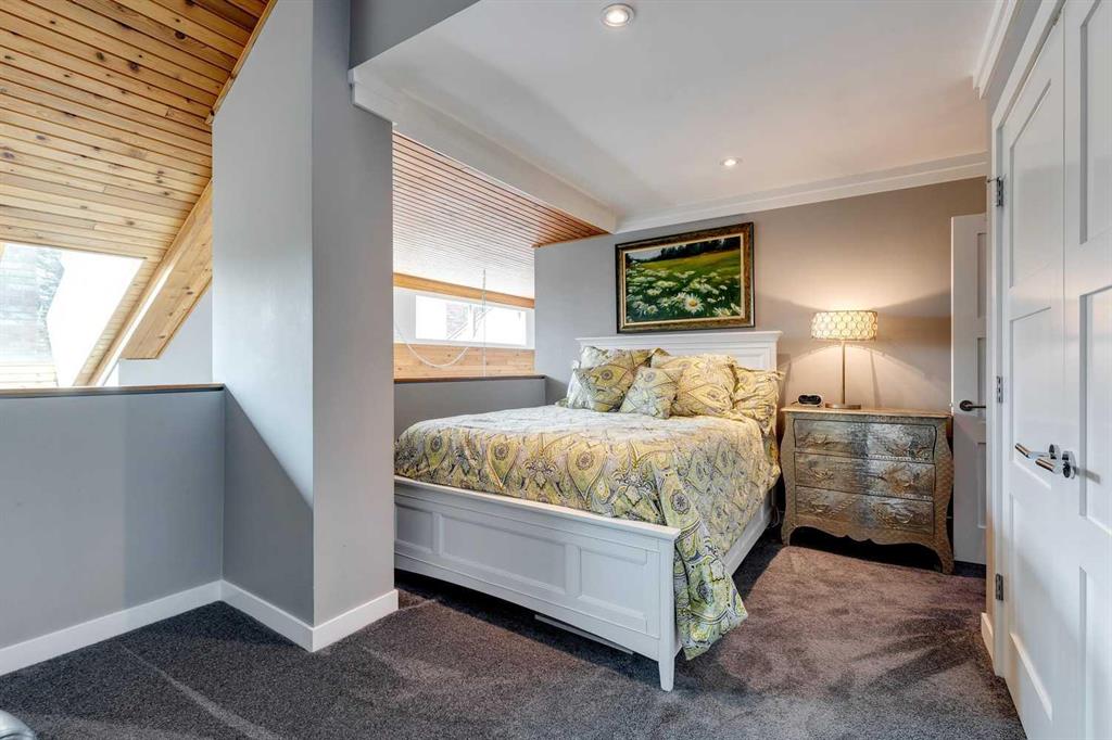 2200 Varsity Estates Drive NW, #10