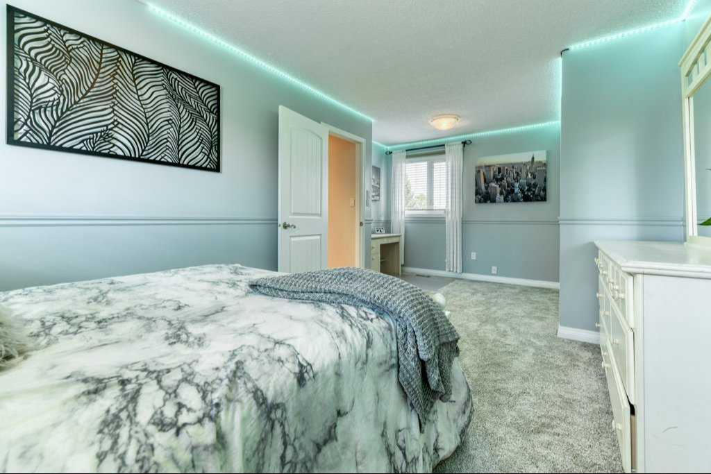 692 West Chestermere Drive