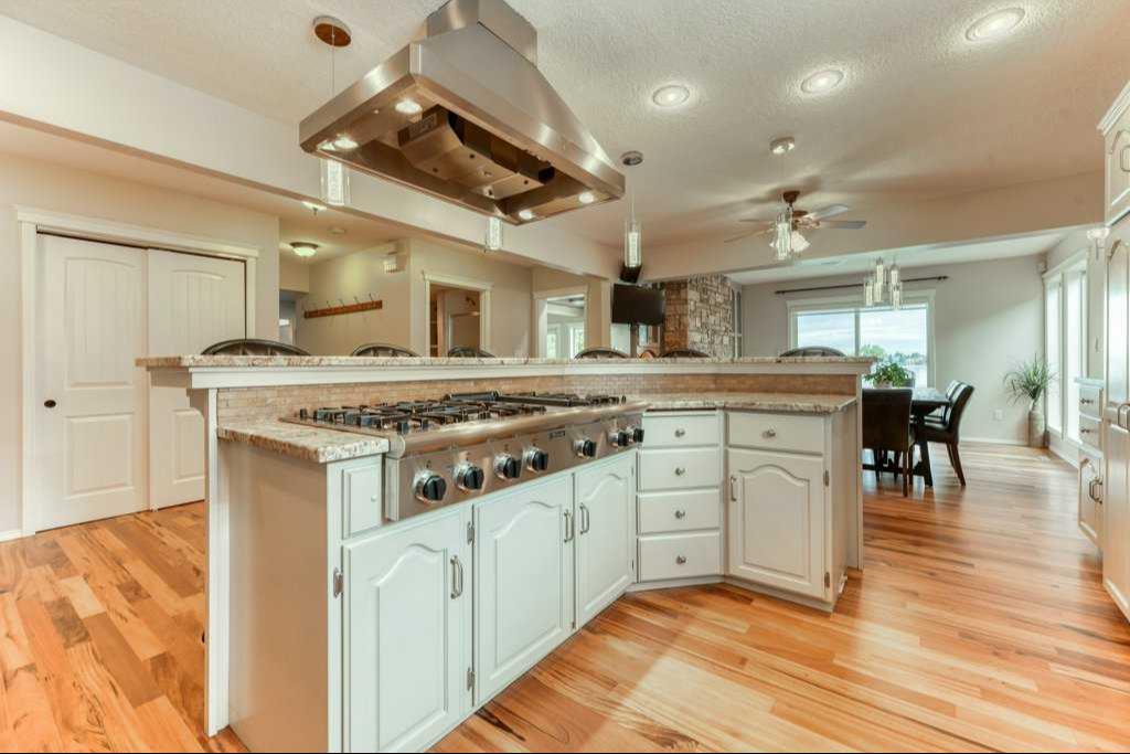 692 West Chestermere Drive