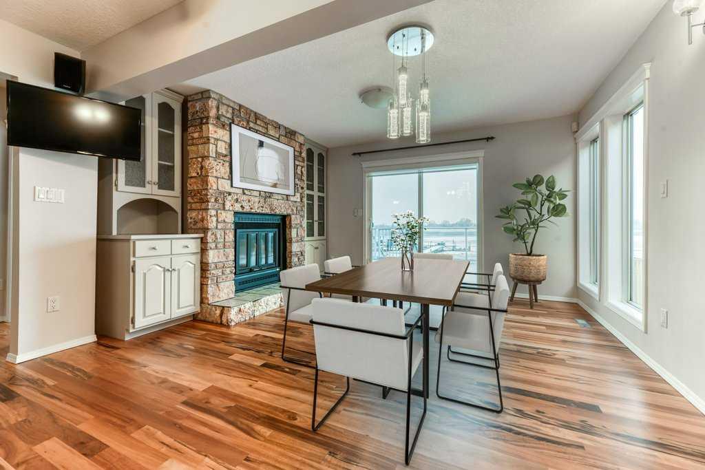 692 West Chestermere Drive