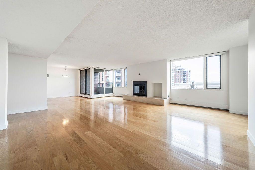 500 Eau Claire Avenue SW, #701E