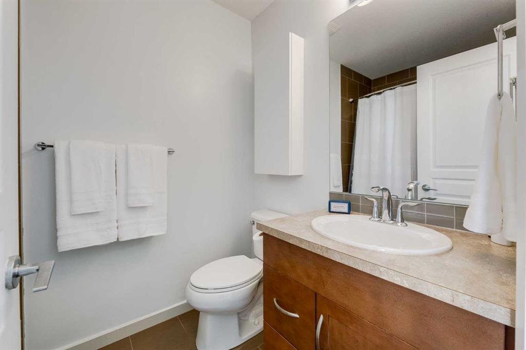 1320 1 Street SE, #1007