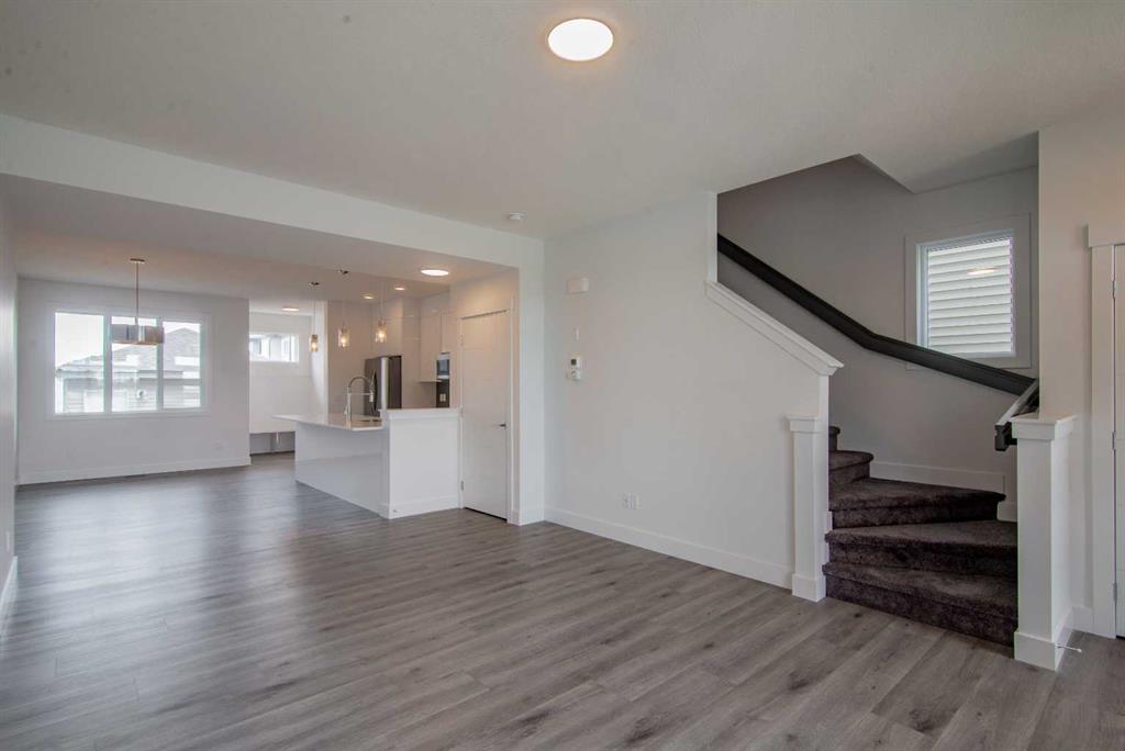 229 CARRINGTON Boulevard NW