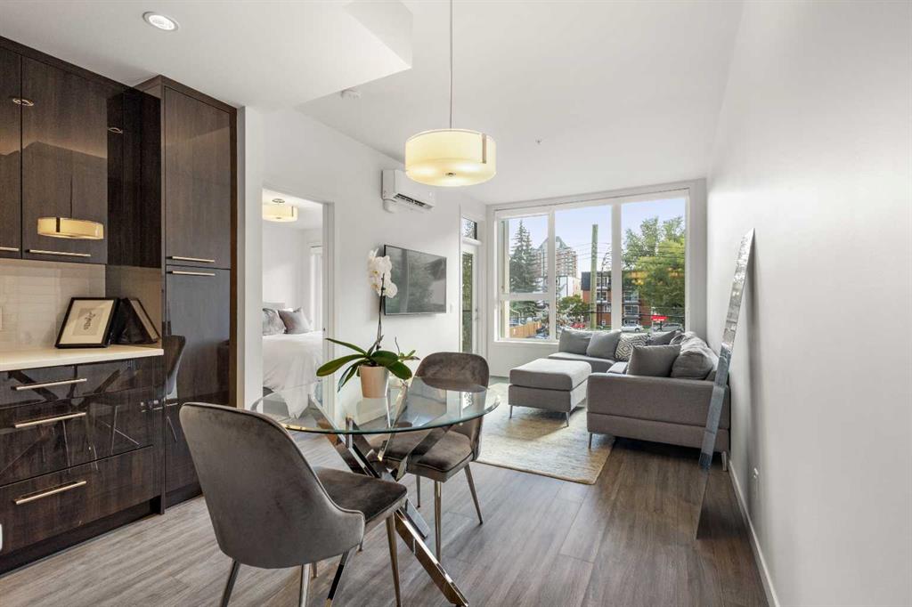 317 22 Avenue SW, #206