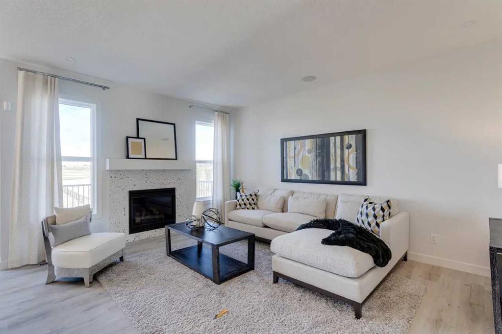 136 Cornerbrook Road NE