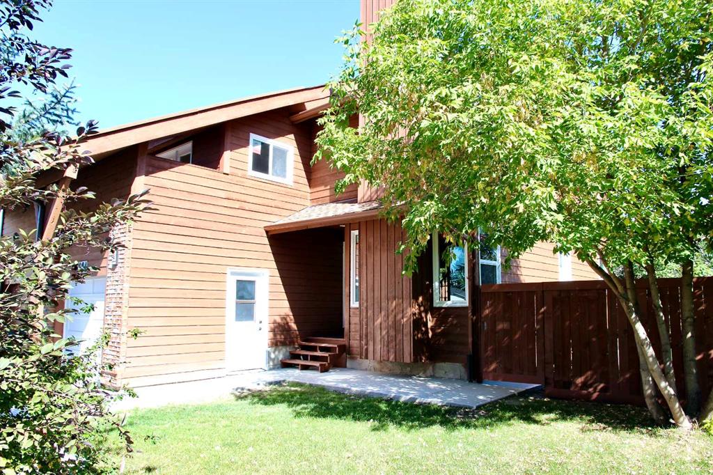 324 Whitlock Way NE