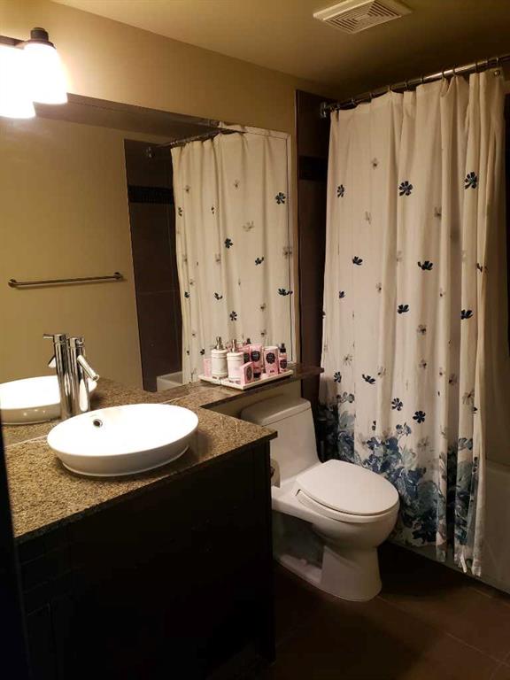 812 14 Avenue SW, #204