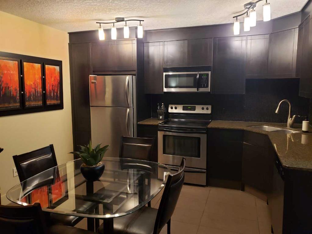 812 14 Avenue SW, #204