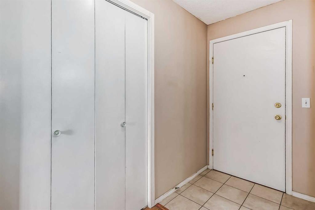 604 8 Street SW, #4310