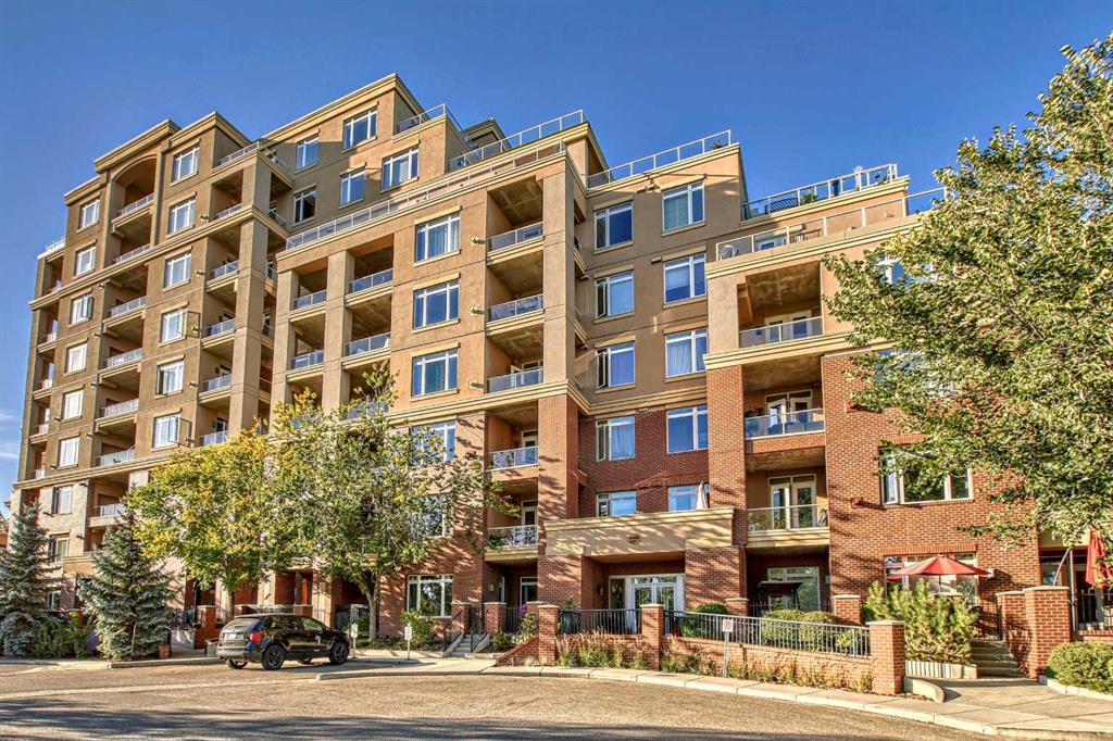 24 Hemlock Crescent SW, #3206