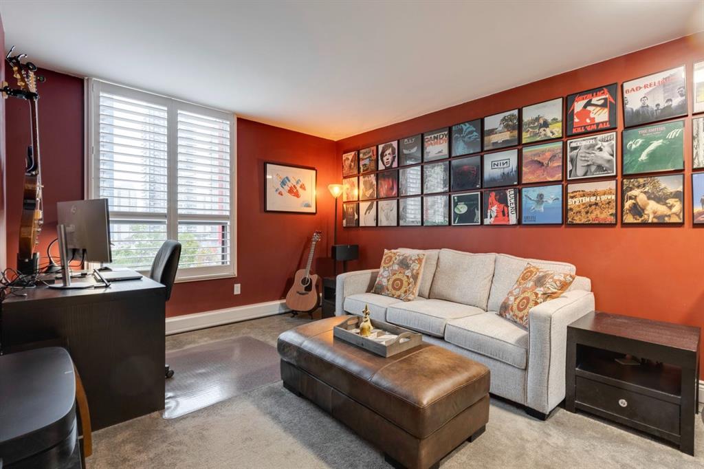 Listing A2081427 - Large Photo # 19