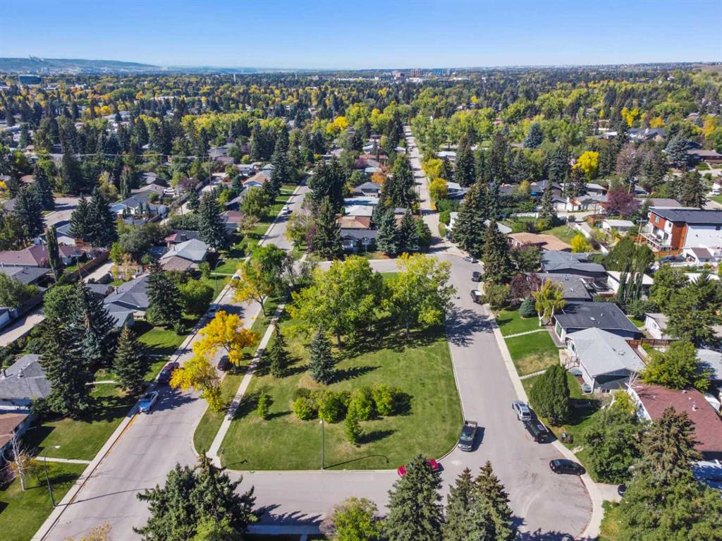 Listing A2081478 - Large Photo # 43