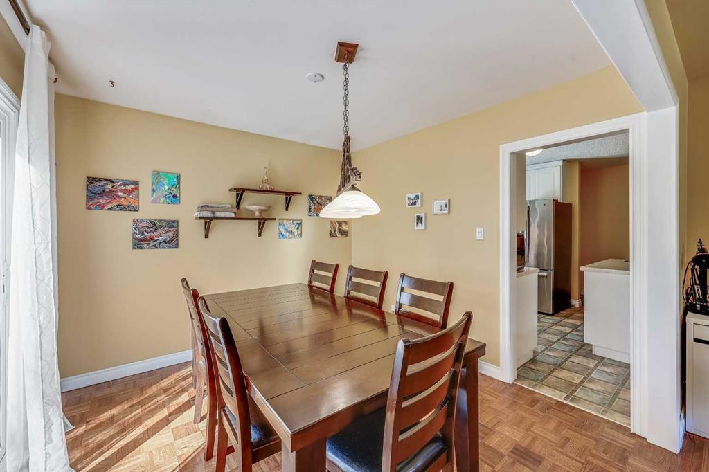 Listing A2081478 - Large Photo # 12