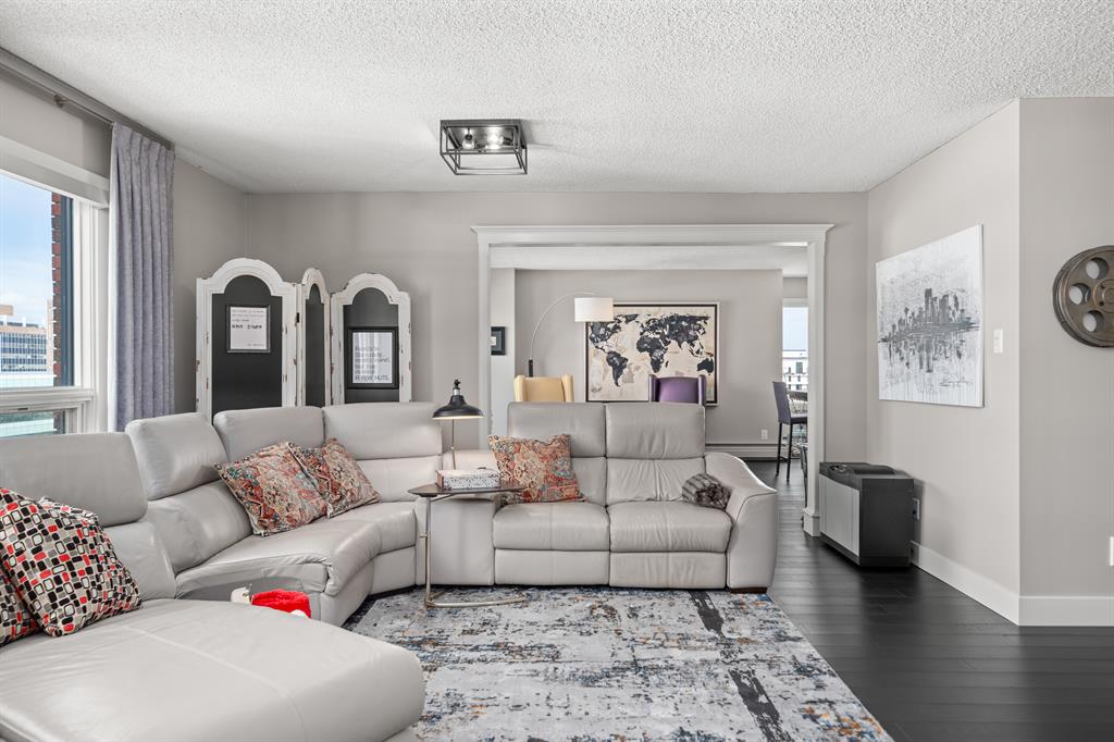540 14 Avenue SW, #1440