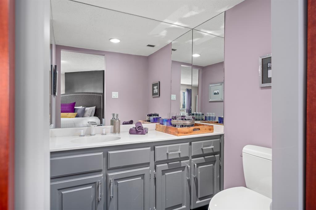 540 14 Avenue SW, #1440