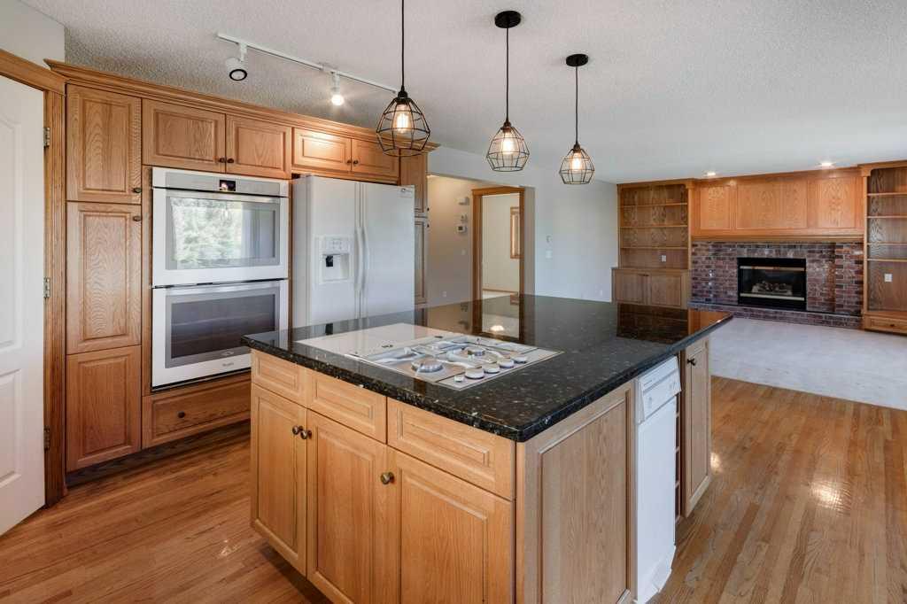 157 Gleneagles View