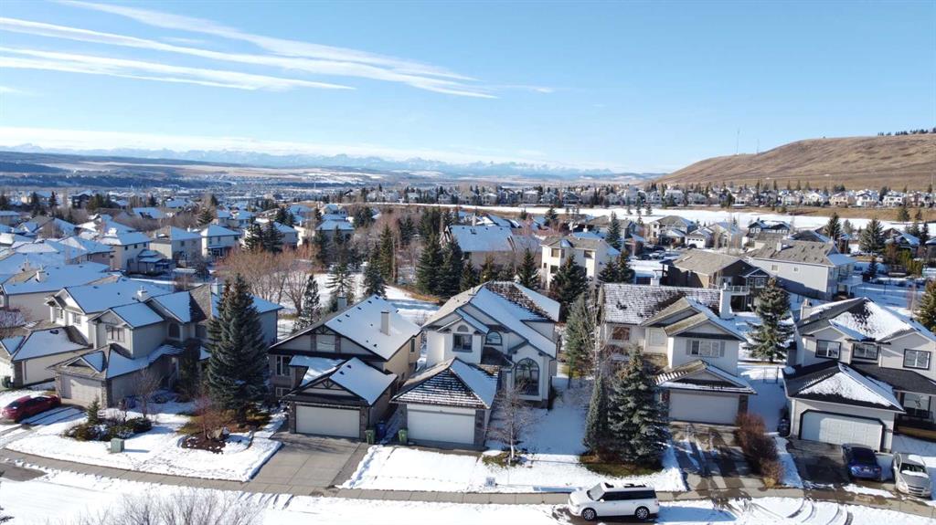 157 Gleneagles View