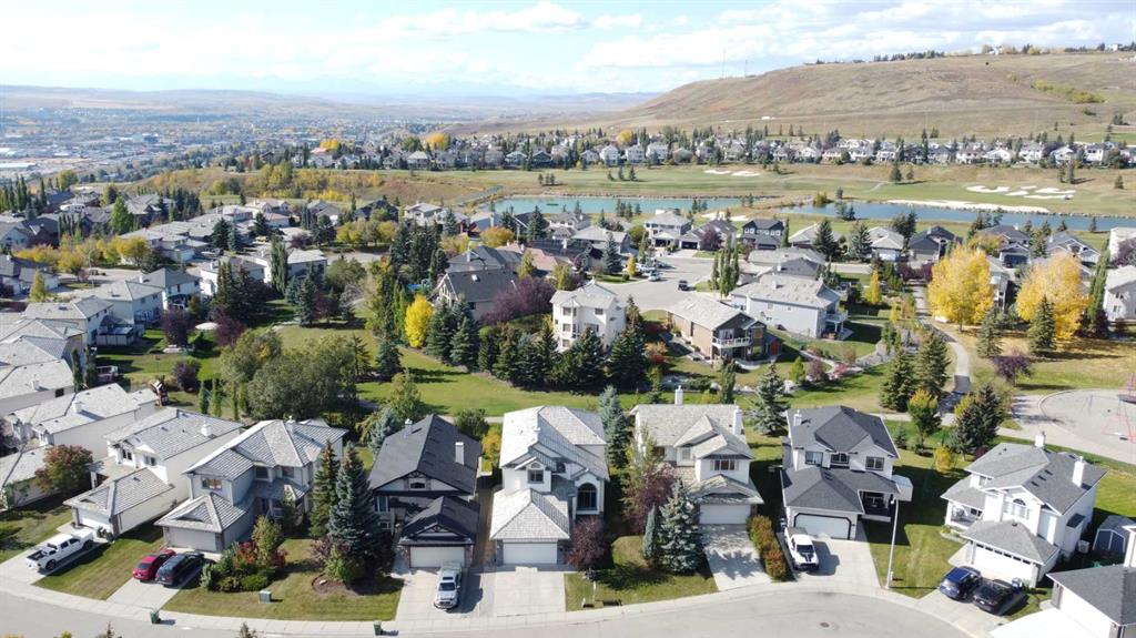 157 Gleneagles View