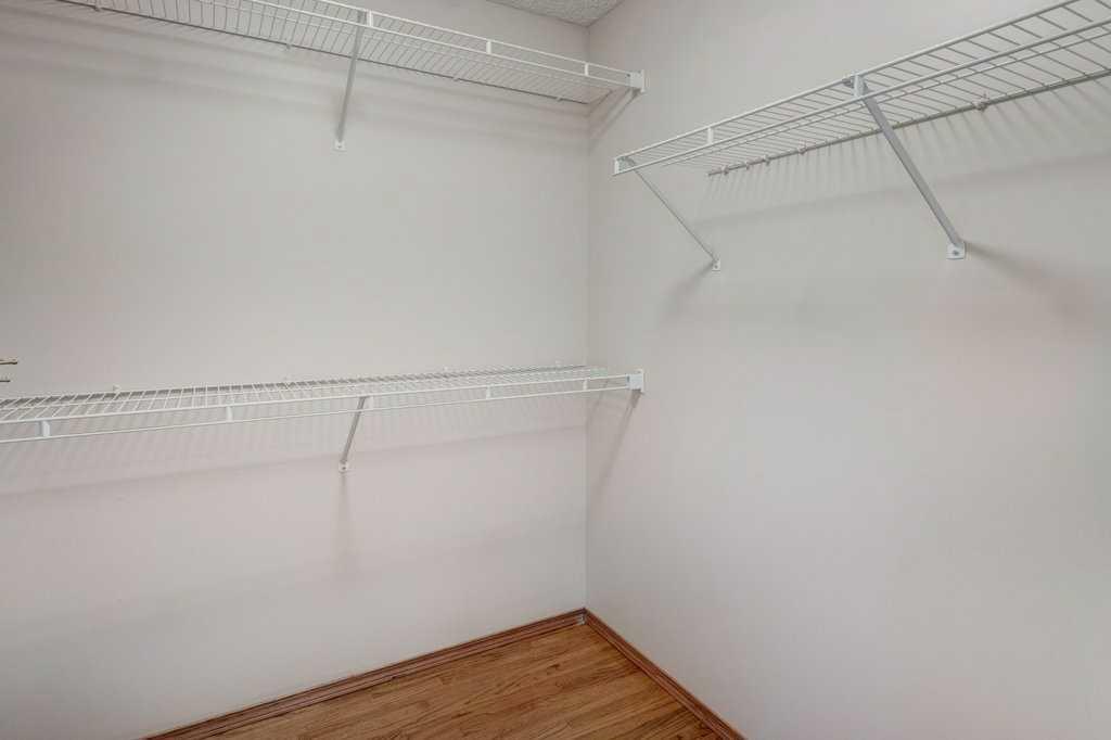 157 Gleneagles View