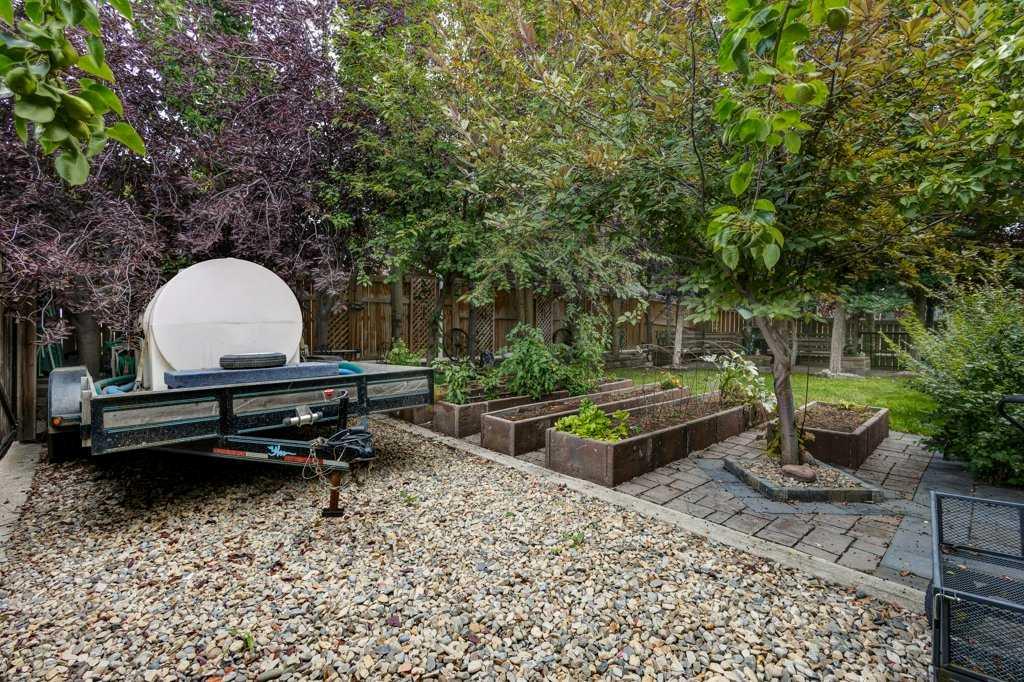 1 Grande Point Estates