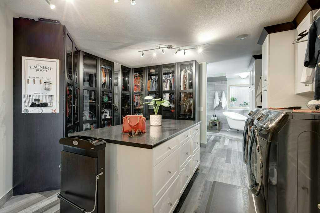 1 Grande Point Estates