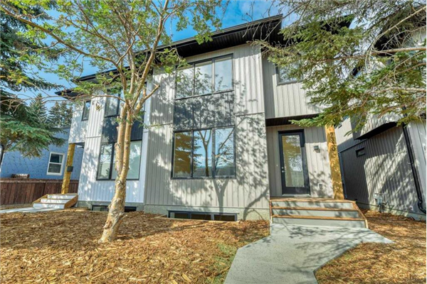 7330 34 Avenue NW, Calgary