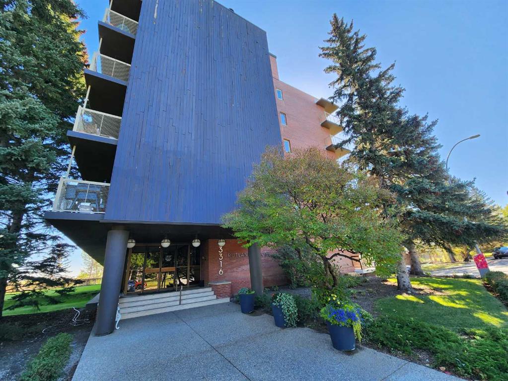 3316 Rideau Place SW, #202