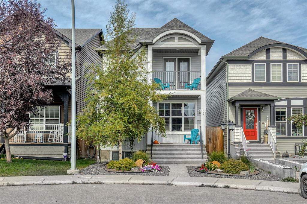37 Autumn Terrace SE