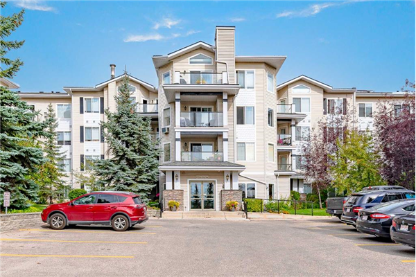 345 Rocky Vista Park NW, Calgary