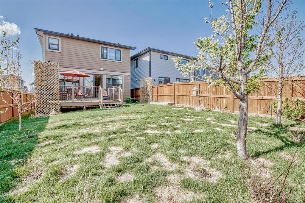 46 Cranbrook Cove SE