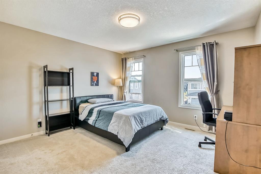 46 Cranbrook Cove SE