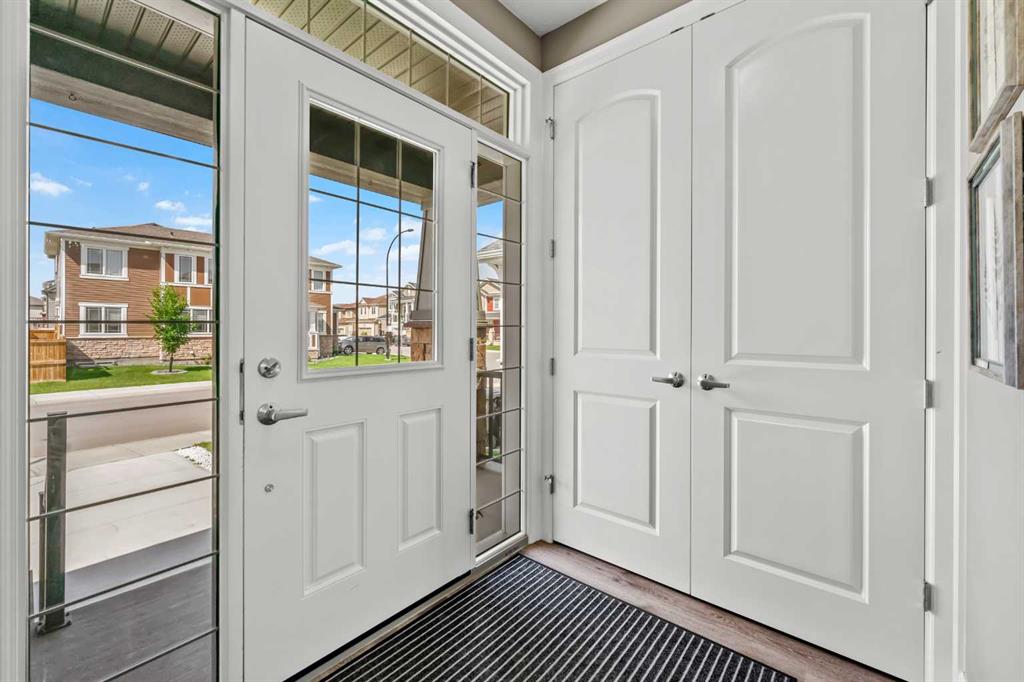 137 Cityside Road NE