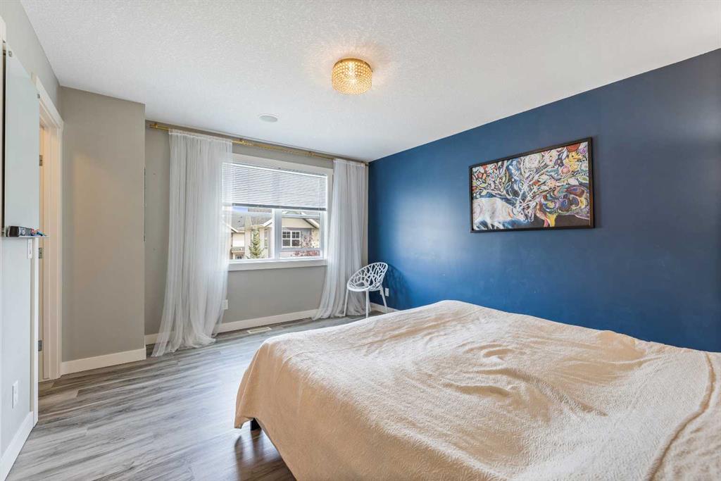 506 Mckenzie Towne Square SE
