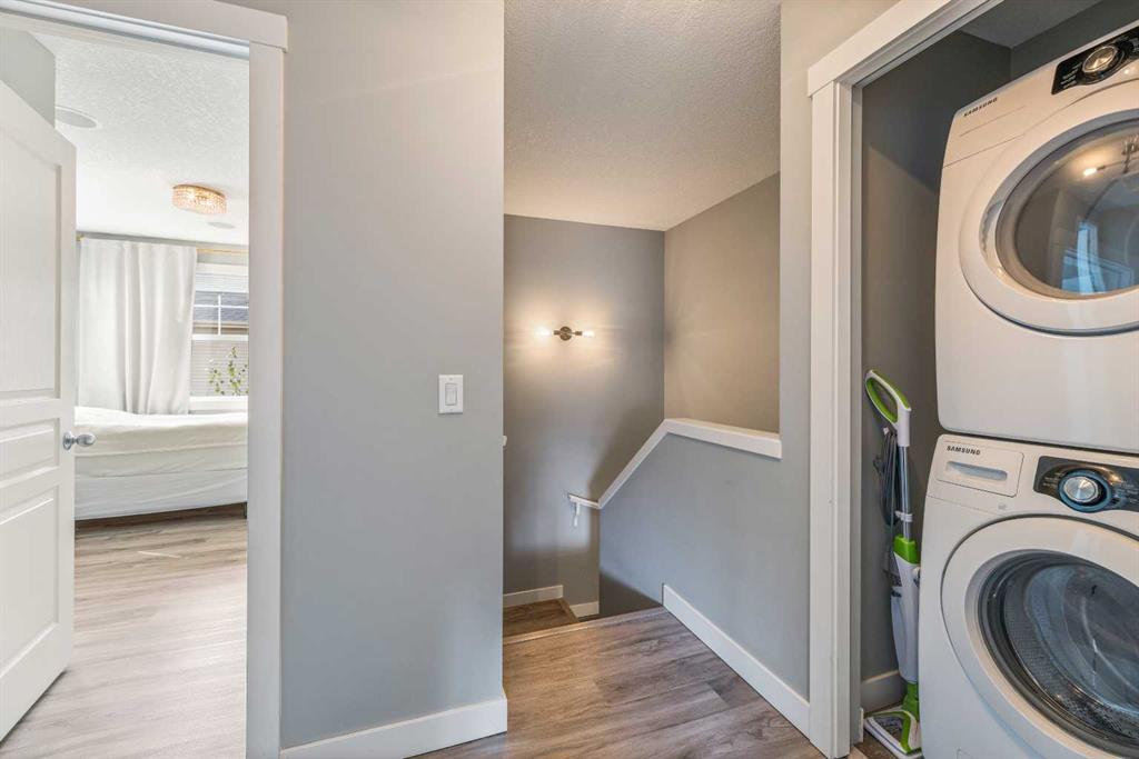 506 Mckenzie Towne Square SE