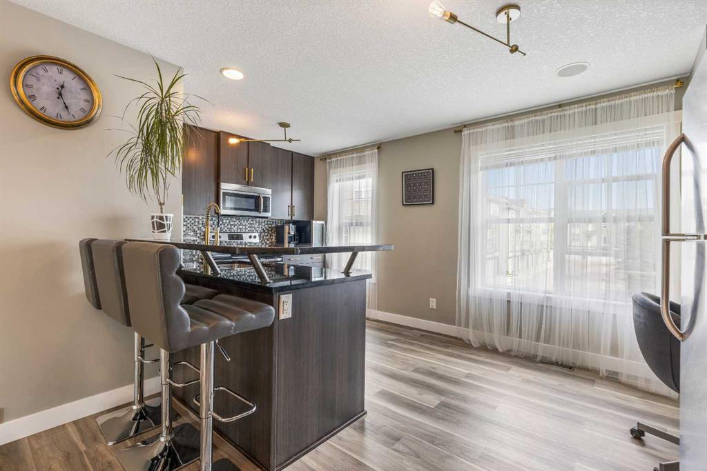 506 Mckenzie Towne Square SE