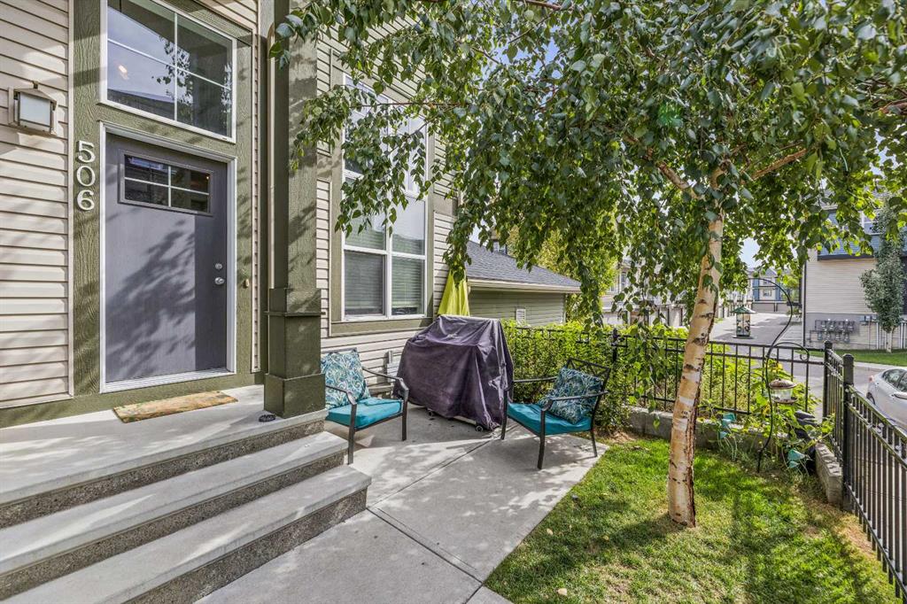 506 Mckenzie Towne Square SE