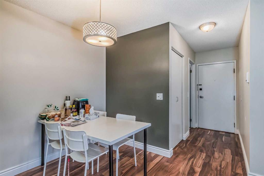 2100 Edenwold Heights NW, #2132