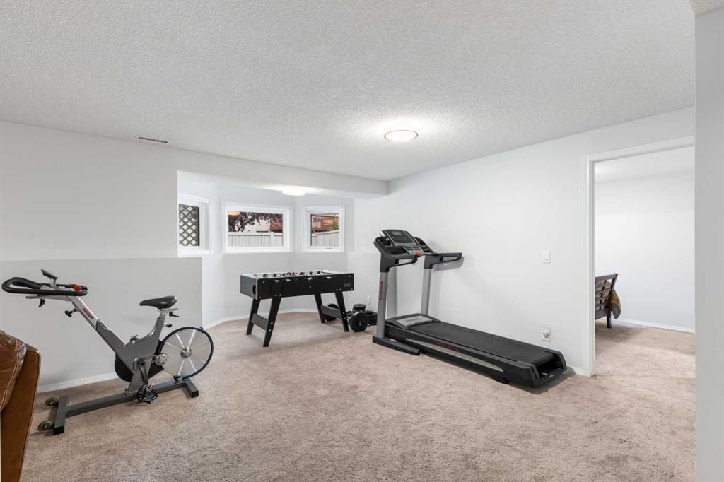 29 Edgevalley Way NW