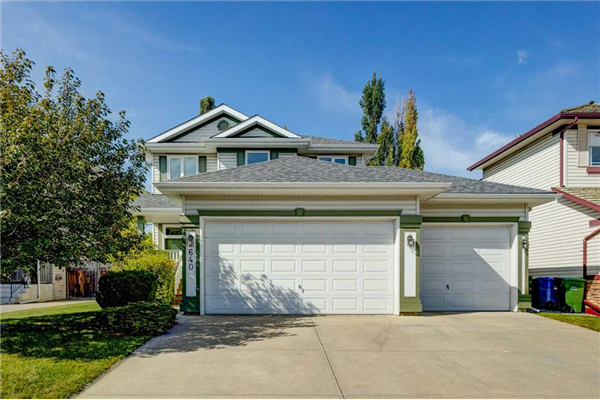 640 Douglas Glen Boulevard SE, Calgary