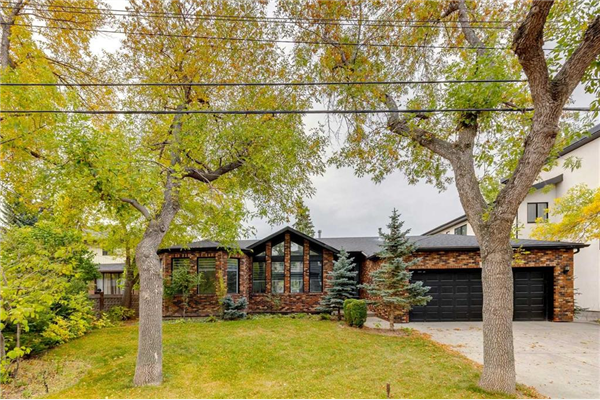 429 29 Avenue NE, Calgary
