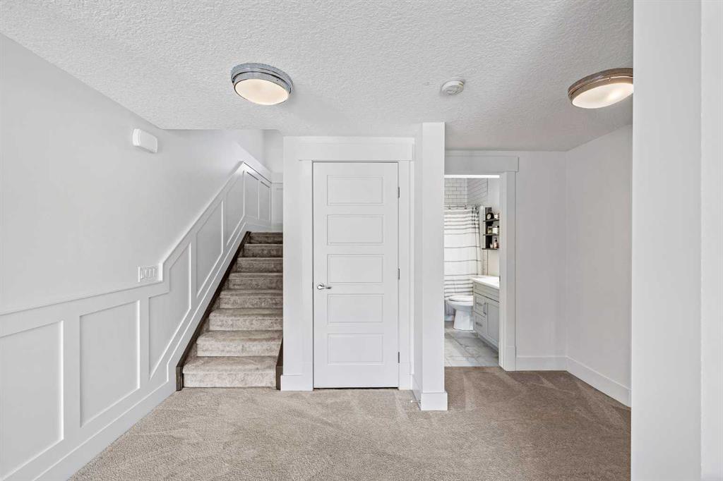 244 Coopers Park SW