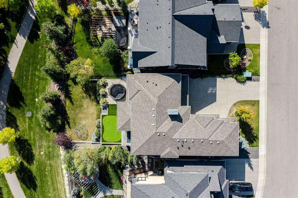 244 Coopers Park SW