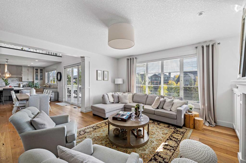 244 Coopers Park SW