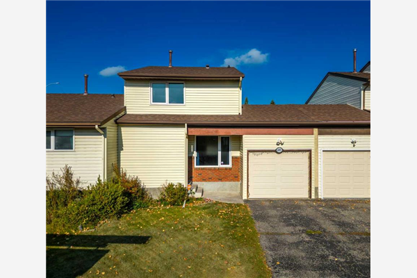 6895 78 Street NW, Calgary